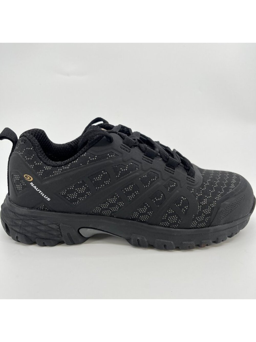 Nautilus Stratus Womens Size 7.5D Black Athletic Composite Toe Safety Work Shoes
